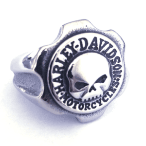 Strong Bold Harley Skull Ring: A Tribute to the Biker's Soul