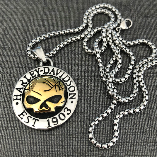 High-Quality Skull Pendant with Dual-Tone Chain