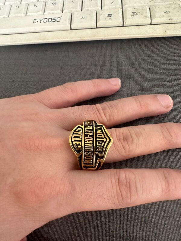 Harley Davidson Golden Style Ring for Motorcycle Enthusiasts - Image 3