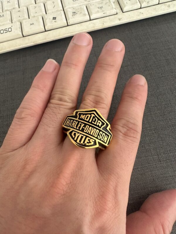 Harley Davidson Golden Style Ring for Motorcycle Enthusiasts - Image 2