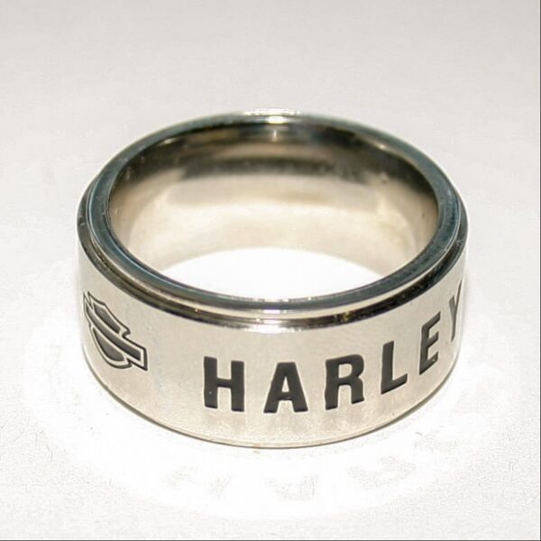 Harley Davidson Simple Rolling Style Ring – Sleek and Timeless